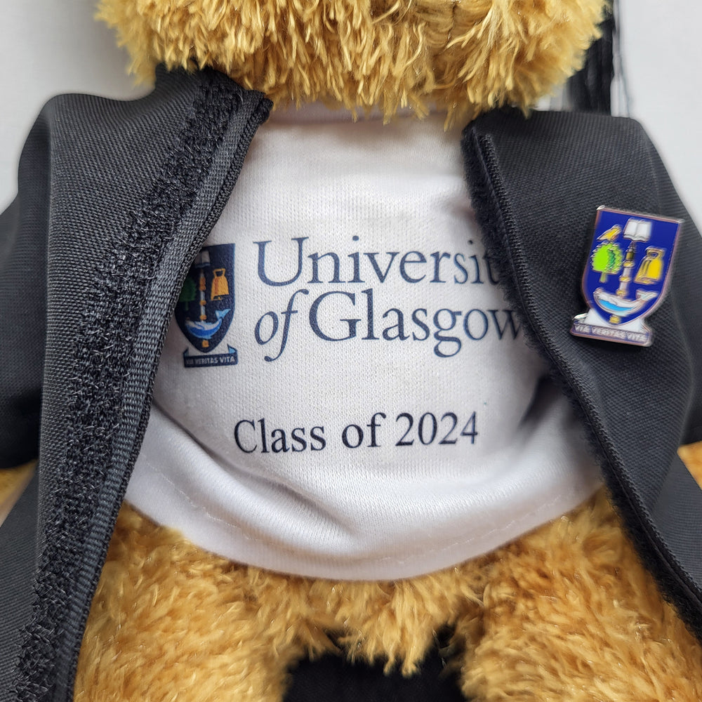 University of Glasgow Graduation Bear  - Close up of t-shirt, reading "Class of 2024", under UofG logo. 